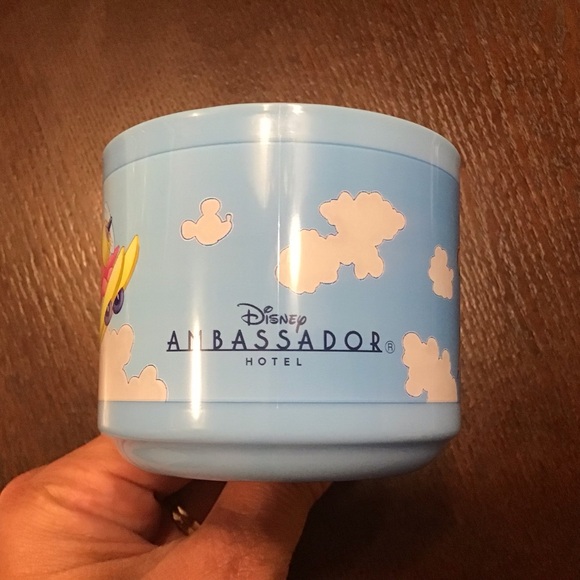 Tokyo Disney Hotel Child Bundle - Picture 5 of 7